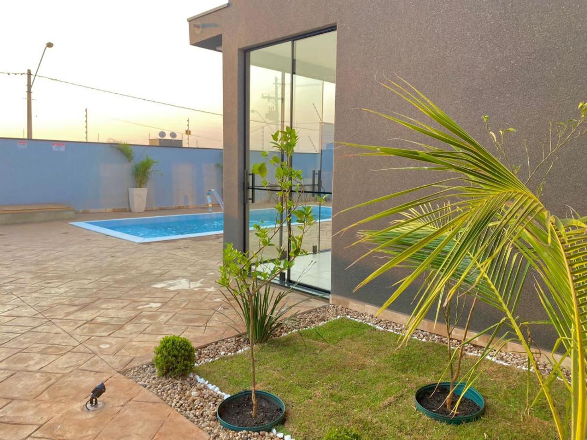 Casa Temporada Paris Thermas Dos Laranjais3-suites Casa de férias *